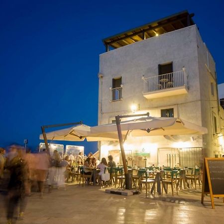 Casa Vacanze Antiche Mura E Poi مونوبولي المظهر الخارجي الصورة