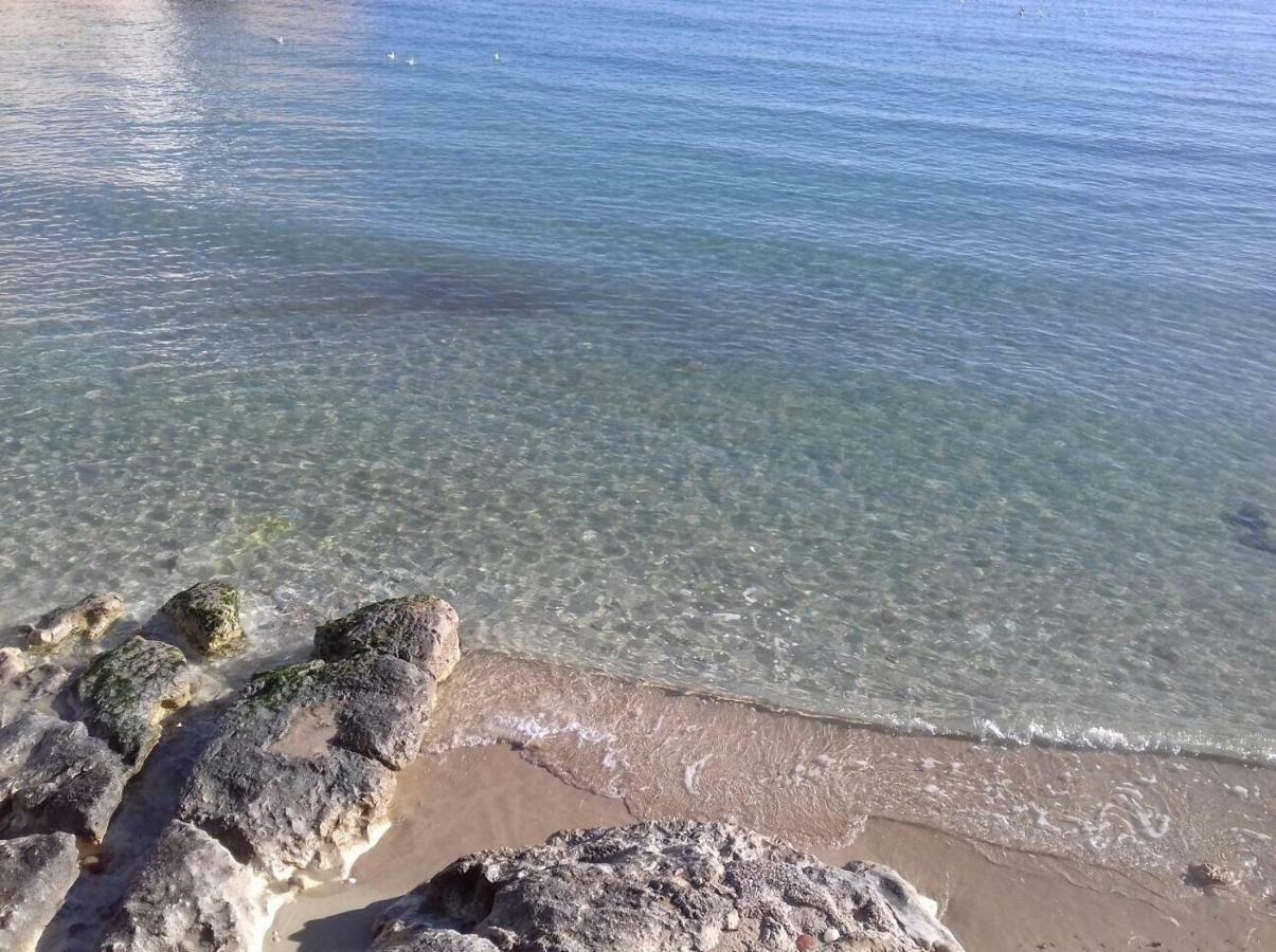 Casa Vacanze Antiche Mura E Poi مونوبولي المظهر الخارجي الصورة