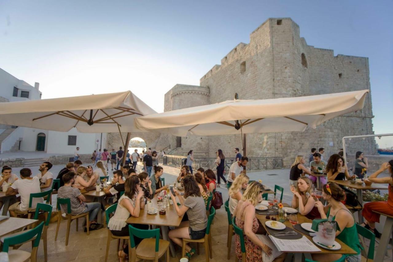 Casa Vacanze Antiche Mura E Poi مونوبولي المظهر الخارجي الصورة