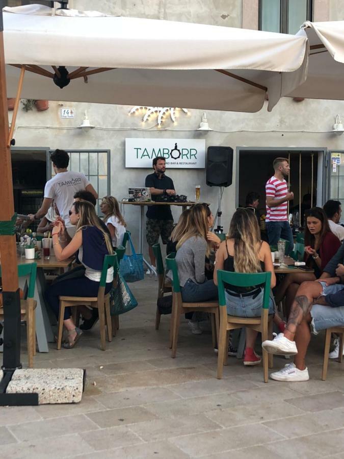 Casa Vacanze Antiche Mura E Poi مونوبولي المظهر الخارجي الصورة